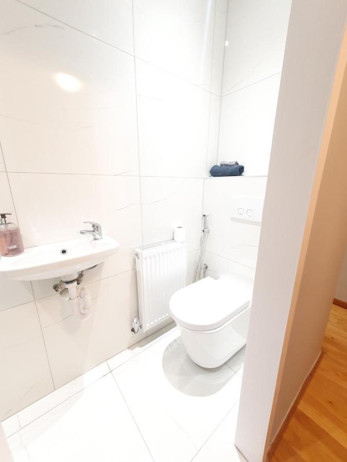 Beautiful Guest Rooms, Free Parking, 30Min Heathrow, 40Min Wembley, 60Min Central London Greenford  Esterno foto